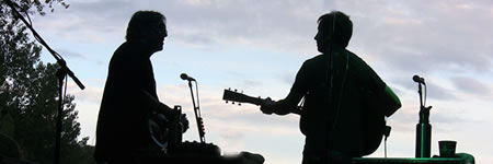 Jeff & Adam of Yonder Mountain String Band (photo: Benko Photographics)